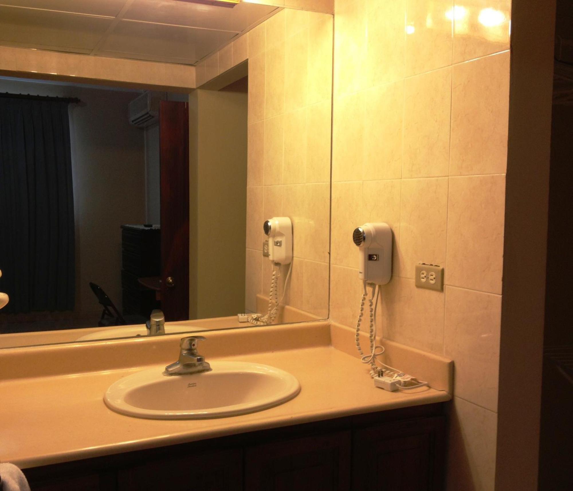 Apartahotel Alvear Santo Domingo Oda fotoğraf